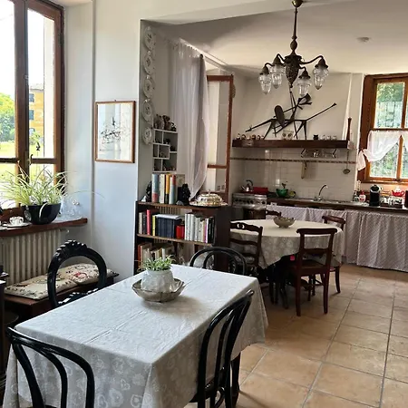 Frühstückspension Il Mirto Crespo