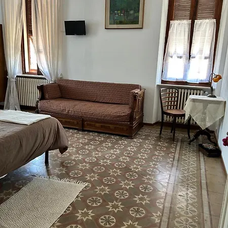 Frühstückspension Il Mirto Crespo San Sebastiano Curone