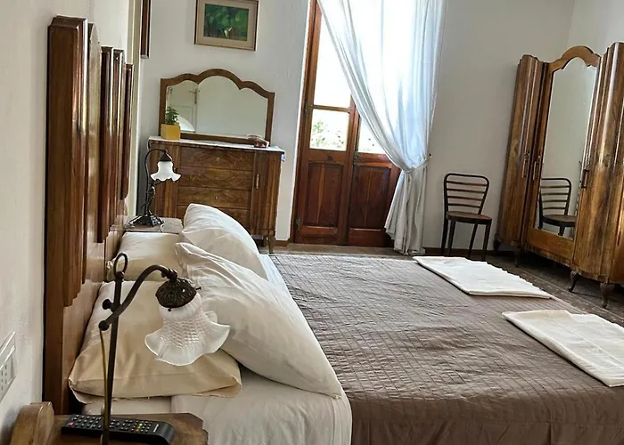 Il Mirto Crespo Panzió 3*
